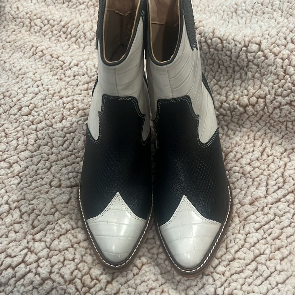 A Rider Girl Boots - Picture 3 of 3